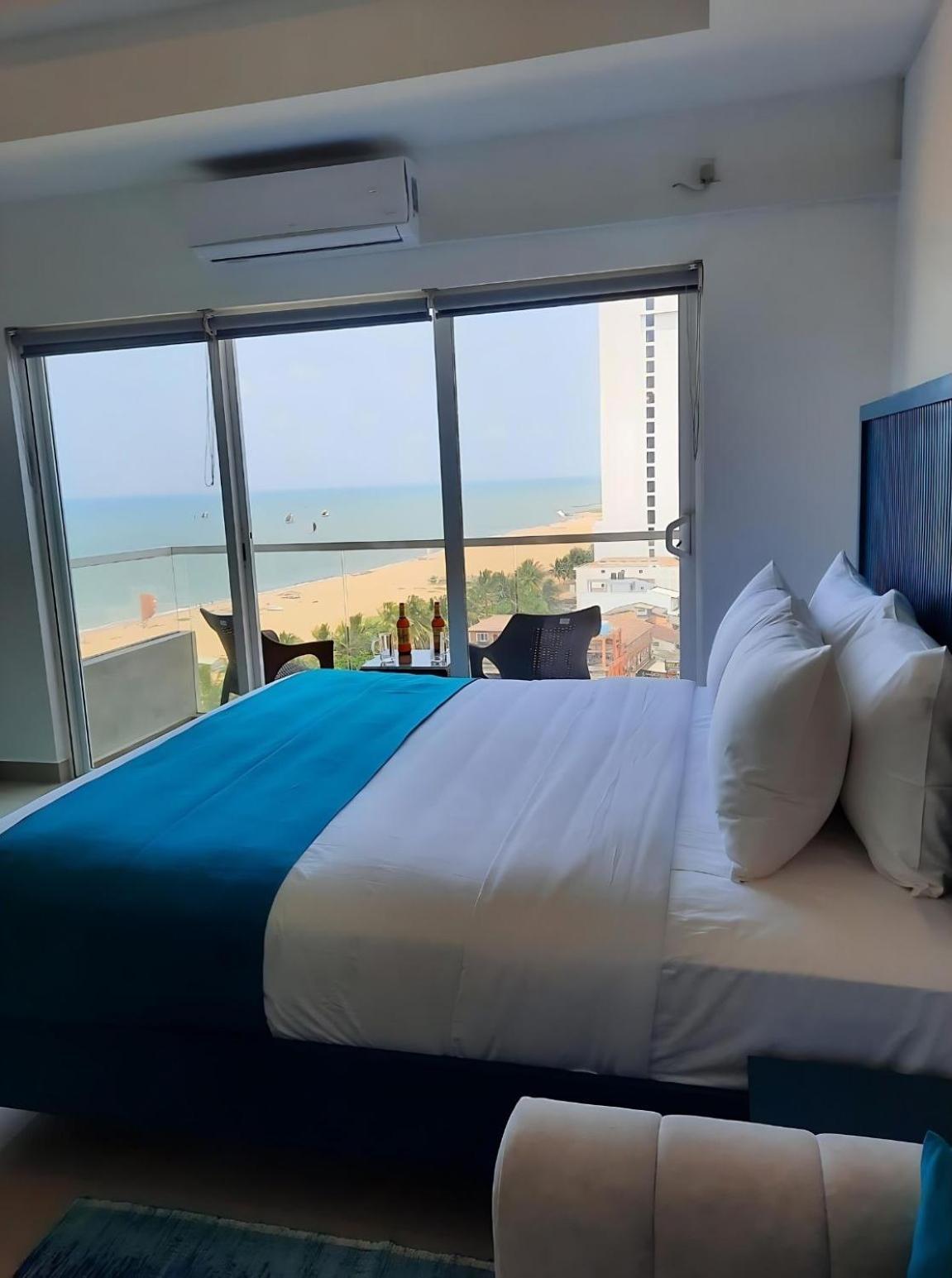 Negombo Ocean Breeze - Bliss On The Beach Luxury Apartments By Serendib Vacation Luaran gambar