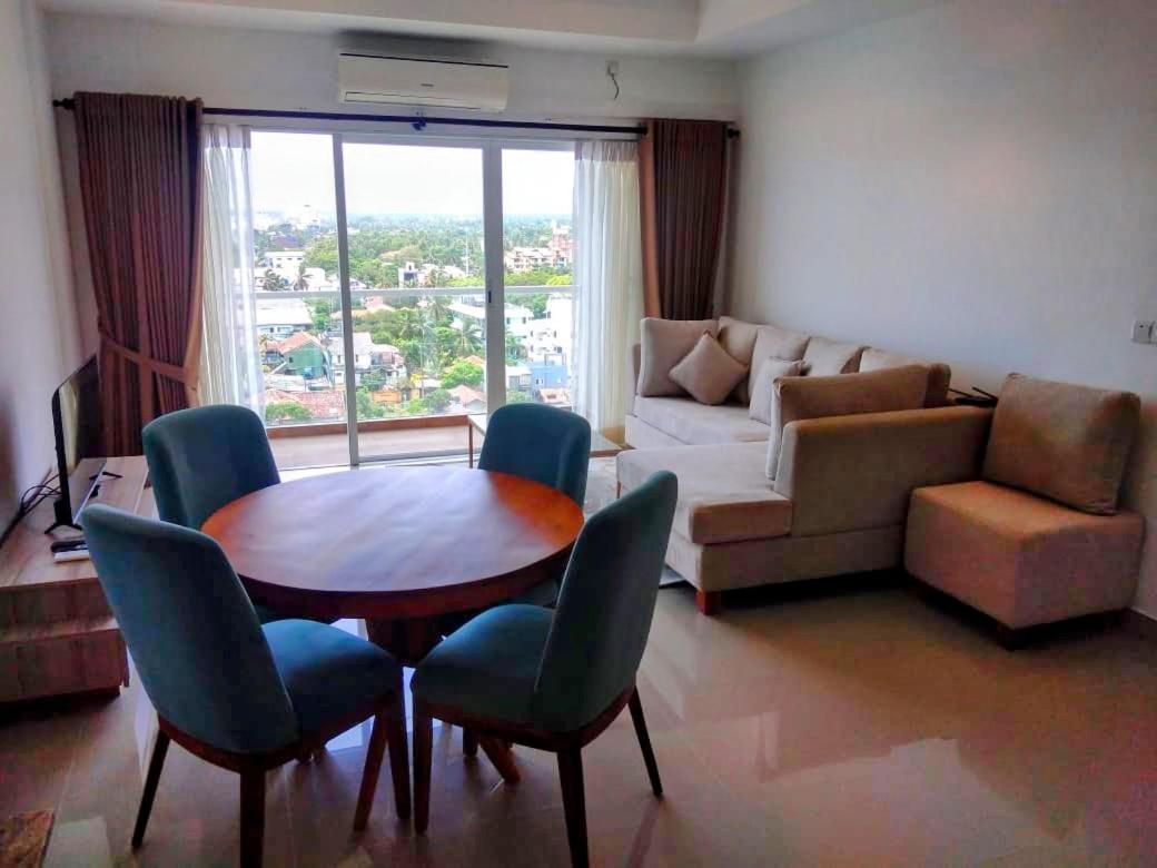 Negombo Ocean Breeze - Bliss On The Beach Luxury Apartments By Serendib Vacation Luaran gambar