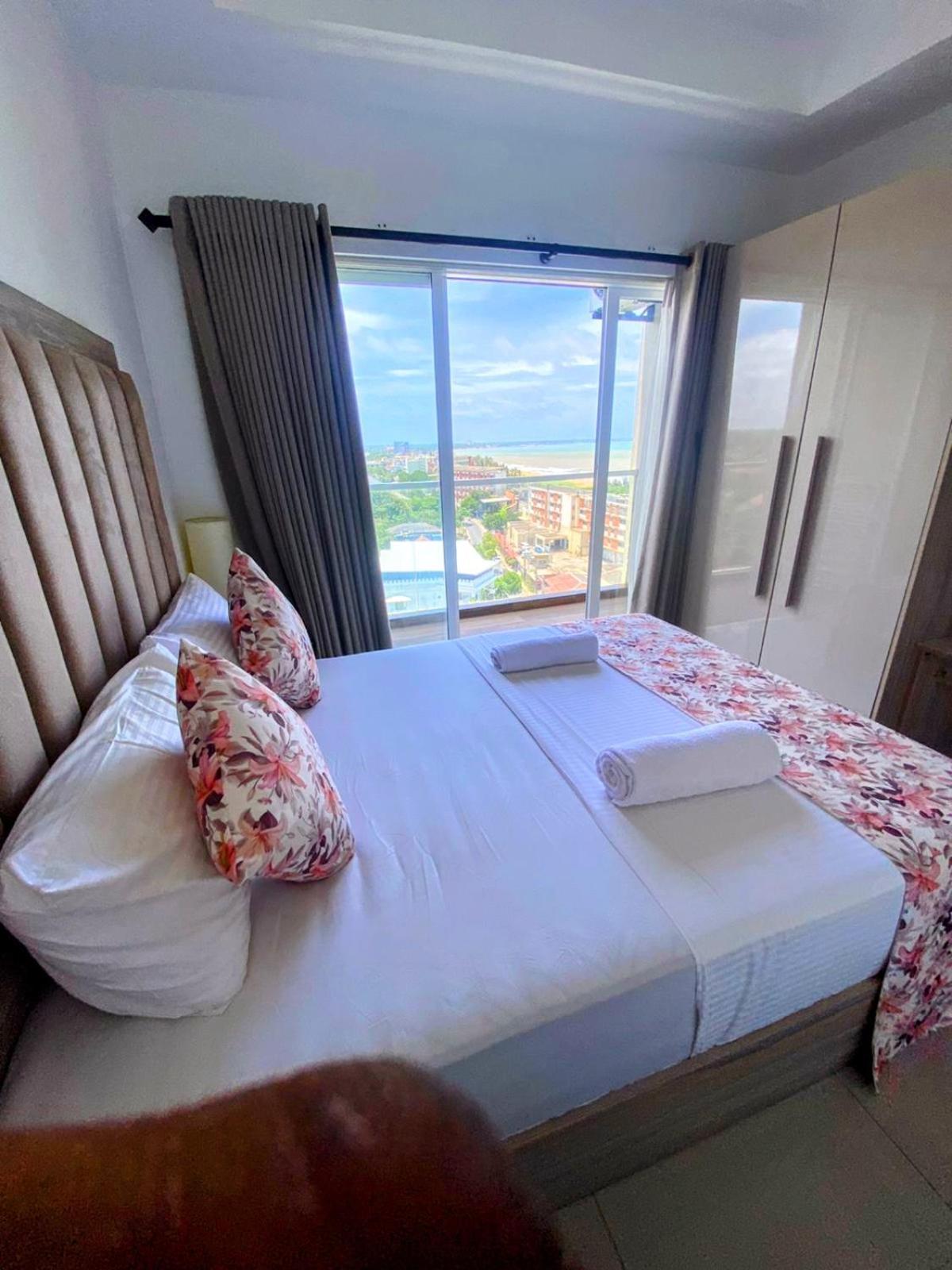 Negombo Ocean Breeze - Bliss On The Beach Luxury Apartments By Serendib Vacation Luaran gambar